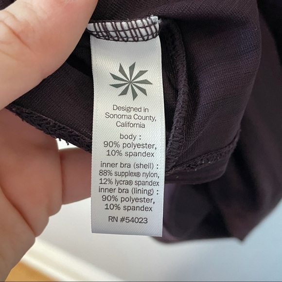 Athleta Tank Built I’m Bra size xs - Picture 6 of 7